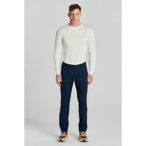 NOHAVICE GANT SLIM SPORTS CHINOS MARINE