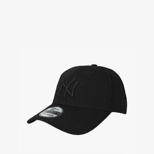 New Era 3930 Classic Ny Yankees Čierna EUR M/L