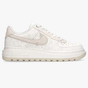 Nike Air Force 1 Luxe Biela EUR 45,5