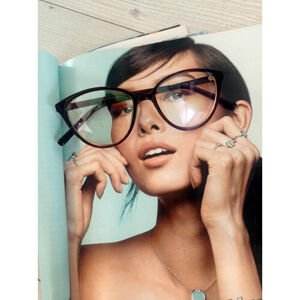 Dámske transparentné okuliare