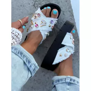 Denim šľapky zdobené kamienkami COLLINS veľkosť: 38